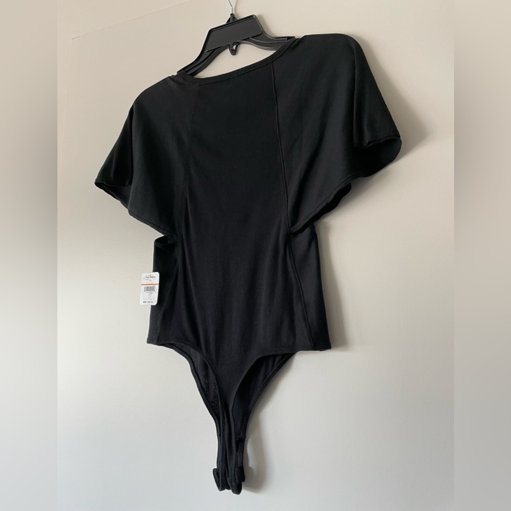 Free People NWT finely ribbed bodysuit - Picture 3 of 4